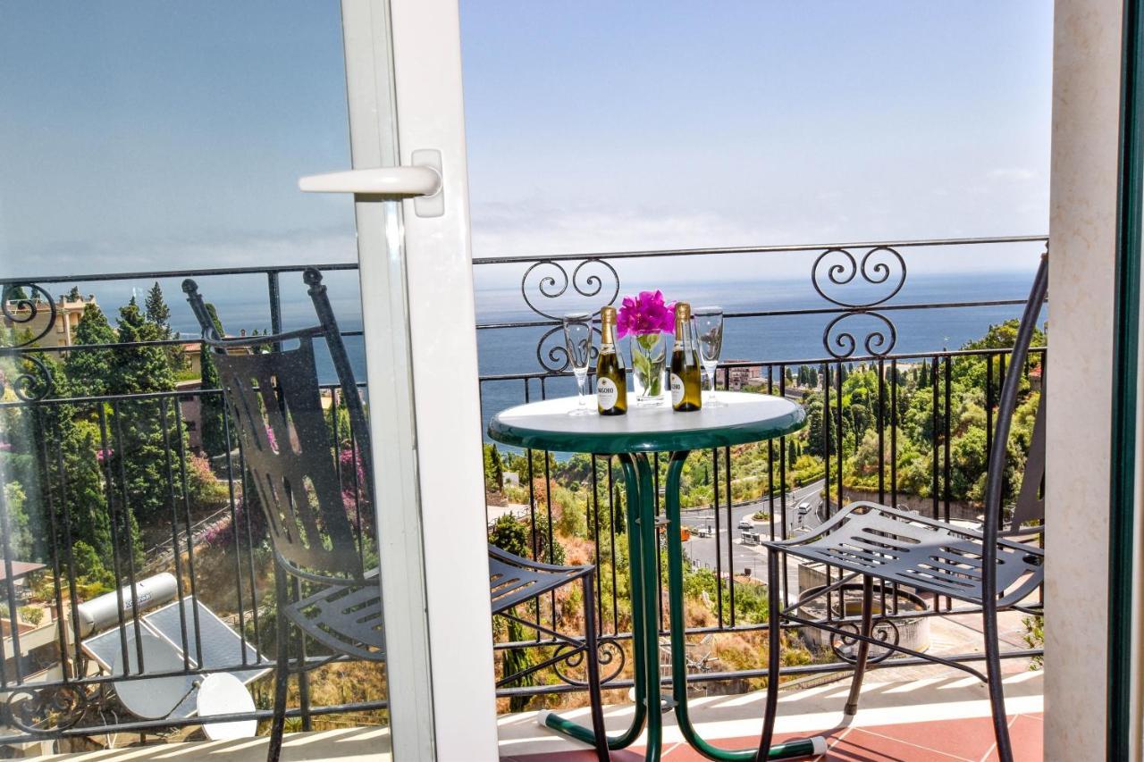 Hotel Condor Taormina Bagian luar foto